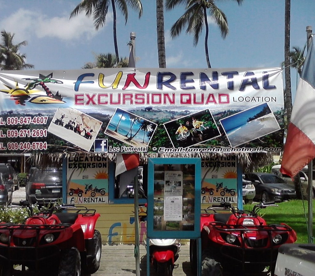 Commerce Excursions Quads et Voitures 